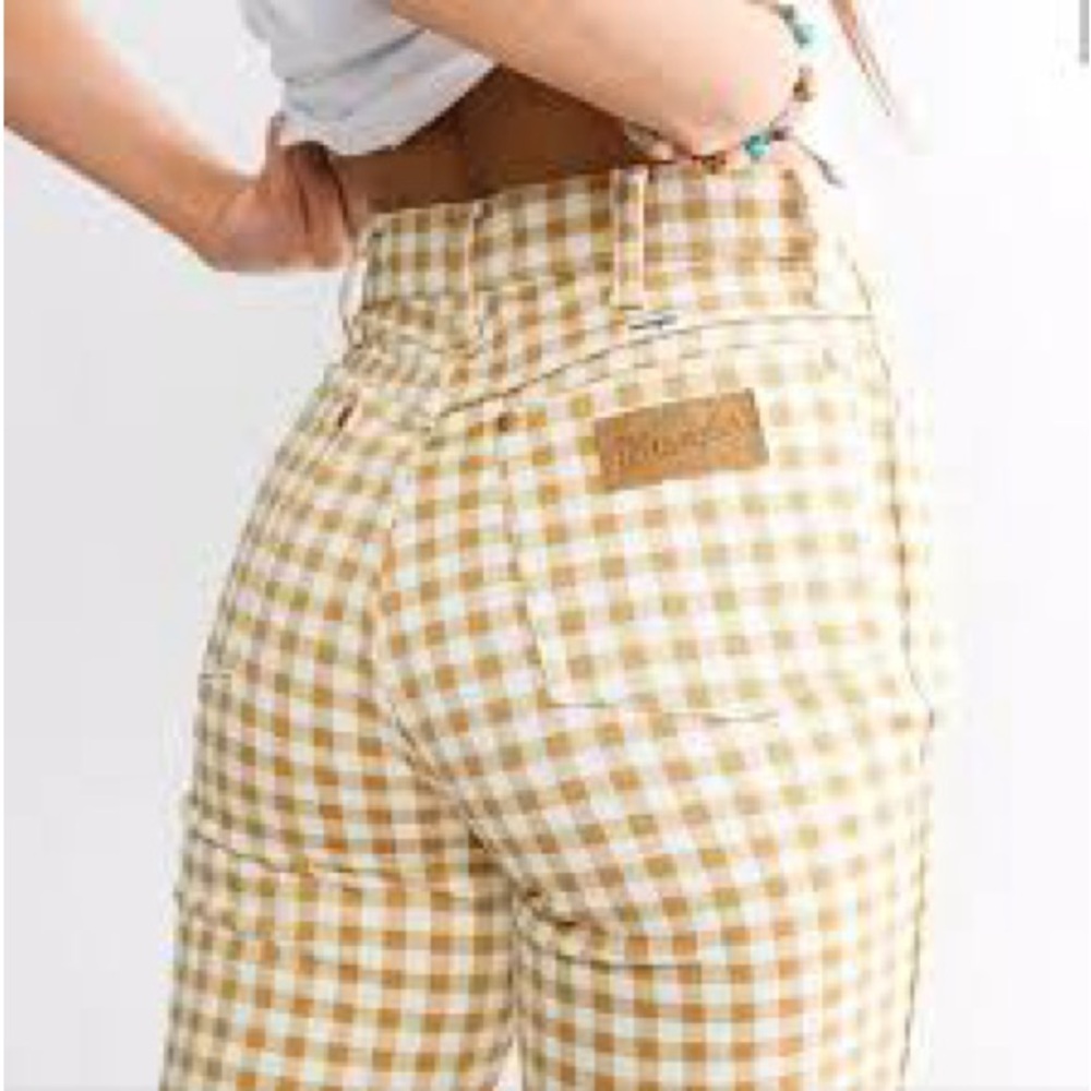 Wrangler Gingham Tan and White Pants